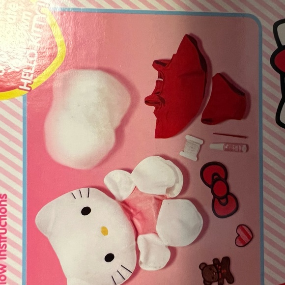 “Create A Hello Kitty” Kit NIB - Picture 6 of 6